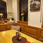Landgasthof Zur Post فندق