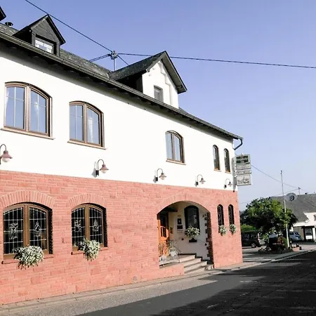 Landgasthof Zur Post 3*