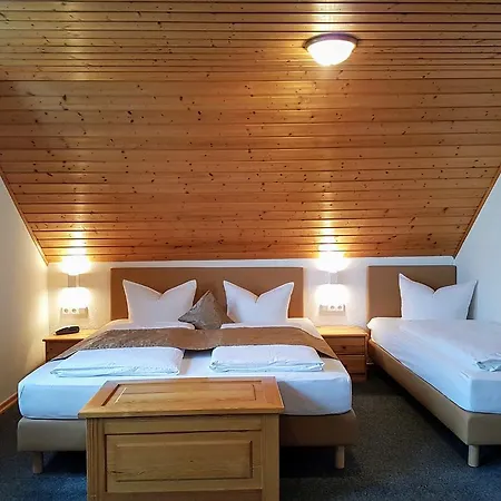 Landgasthof Zur Post Szálloda 3*